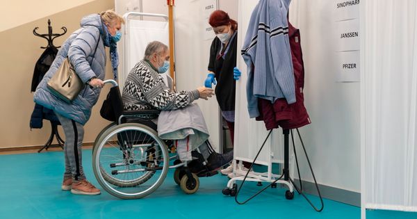 Infláció feletti juttatást kap minden magyar nyugdíjas februárban