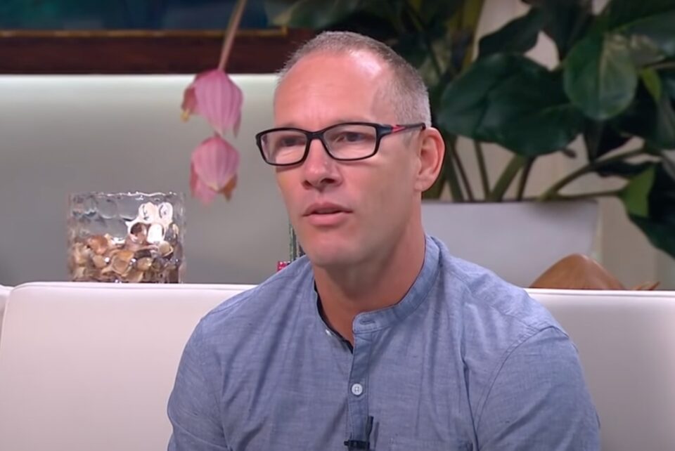 Mirror: az oltásellenes Csollány csak az állása megtartása érdekében oltatta be magát