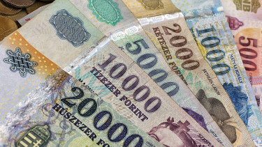 Nem nyúlhat az Szja visszatérítéshez a bank! Adótartozás esetén sem!