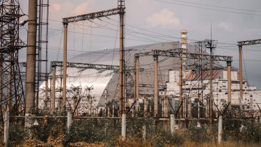 Elfoglalták a csernobili atomerőművet az orosz csapatok