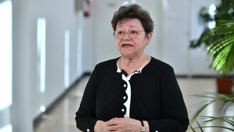 Müller Cecília bejelentette, megérkezett az újabb variáns!