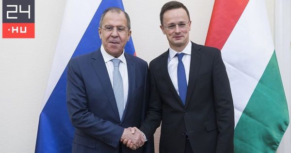Reagáltak az ukránok Szijjártó vádaskodására