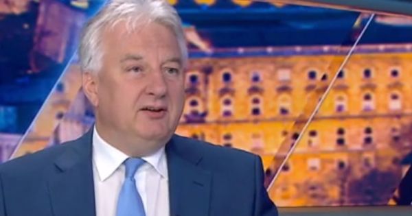 Alaposan helyretették Semjén Zsoltot a pedagógus szakszervezetek