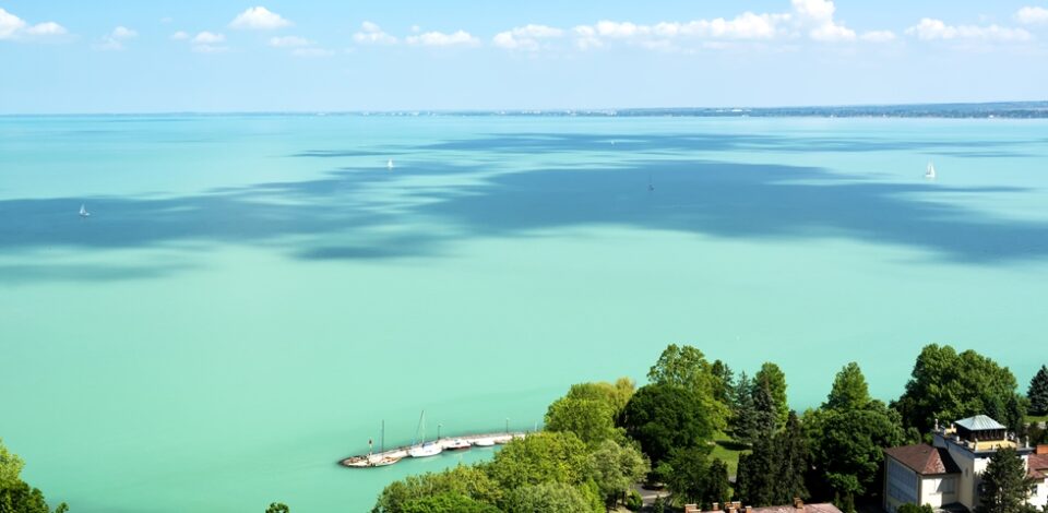 Tudtad? Valójában innen kapta a nevét a Balaton