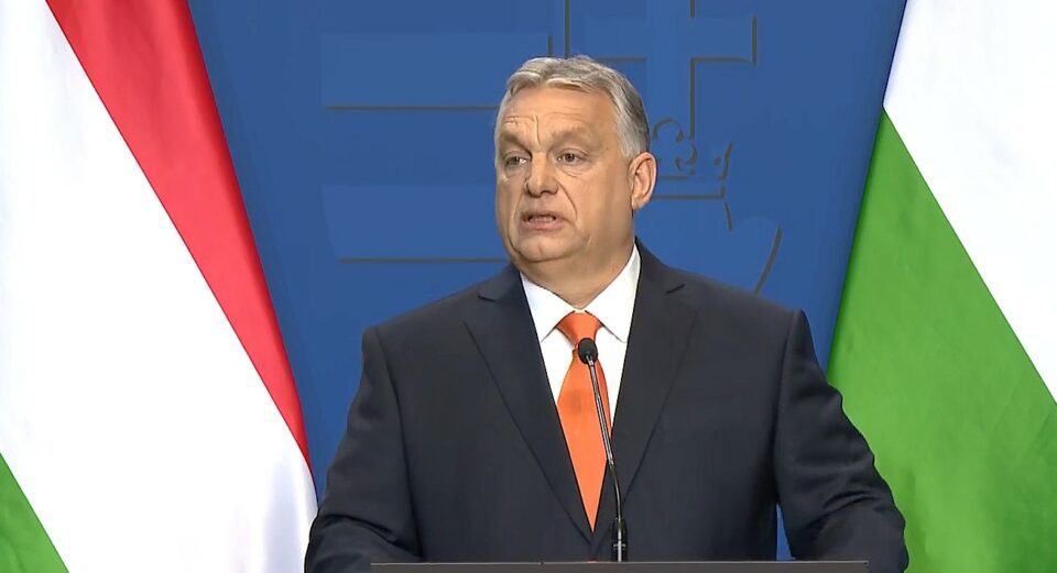 Ukrán lap: Orbánra célozhatott Zelenszkij, amikor azt mondta, egy uniós vezető megkérdőjelezte a bucsai mészárlásról szóló tudósítások hitelességét
