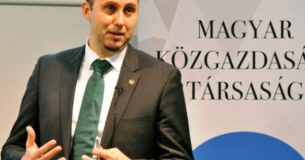 A következő hónapokban jöhet a két számjegyű infláció az MNB alelnöke szerint