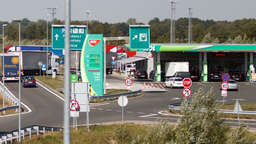 A szlovén választások után egy héttel megszüntetik az árstopot