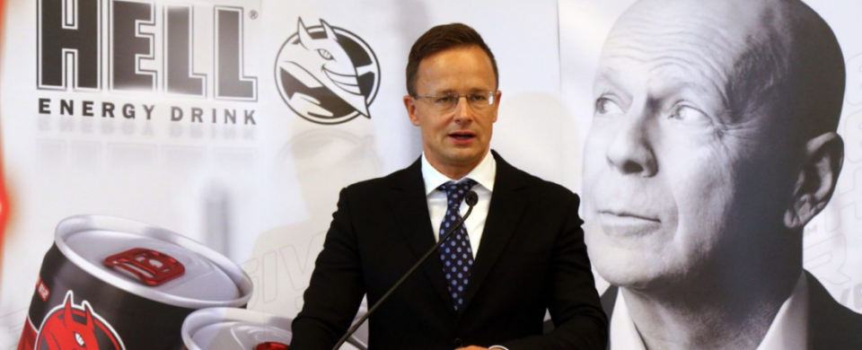 Állami hátszéllel, de világszerte hasít a magyar energiaital-óriás, 100 milliárdos forgalmat ért el