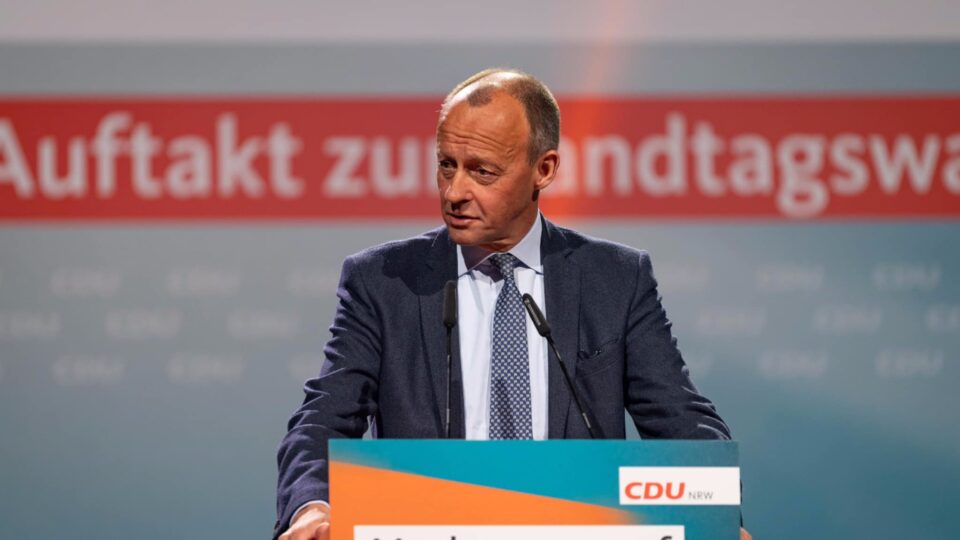Kádár ügynöke végezhetett az LGT gitárosával