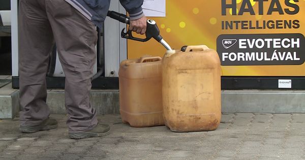 Holoda Attila: „előbb-utóbb el fogunk jutni oda, amikor majd pult alól fogjuk kapni az üzemanyagot”