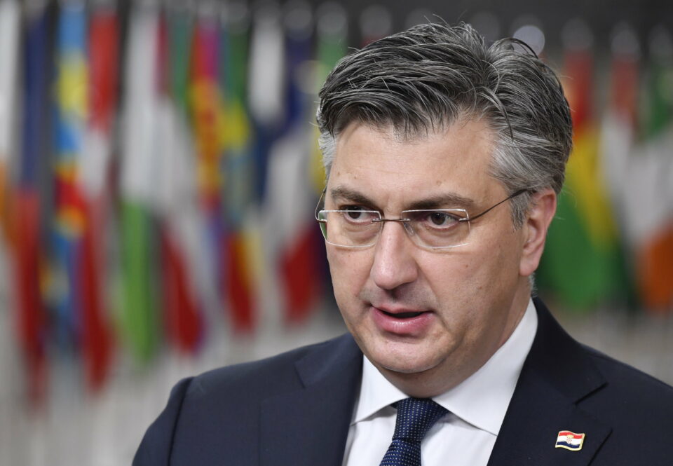 Horvát miniszterelnök: Kötelezettségeszegést követ el Magyarország