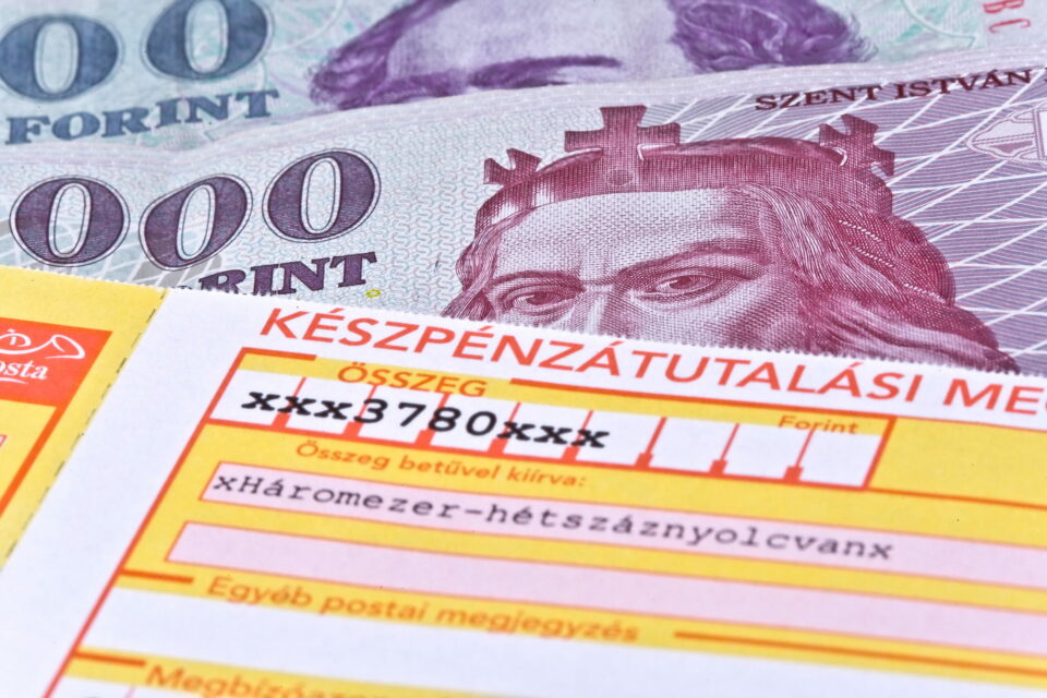Rezsi: a kormány most próbál összeállítani egy csomagot, ami „próbálja a legtöbb élethelyzetet kezelni”