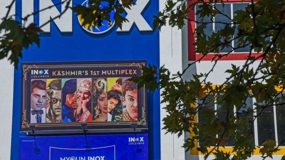 Kashmir: Films return to big screen after 23 years