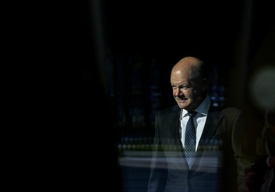 Koronás lett Olaf Scholz