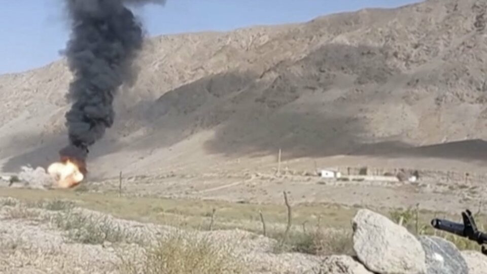 Kyrgyzstan-Tajikistan border: Almost 30 reported dead in clashes