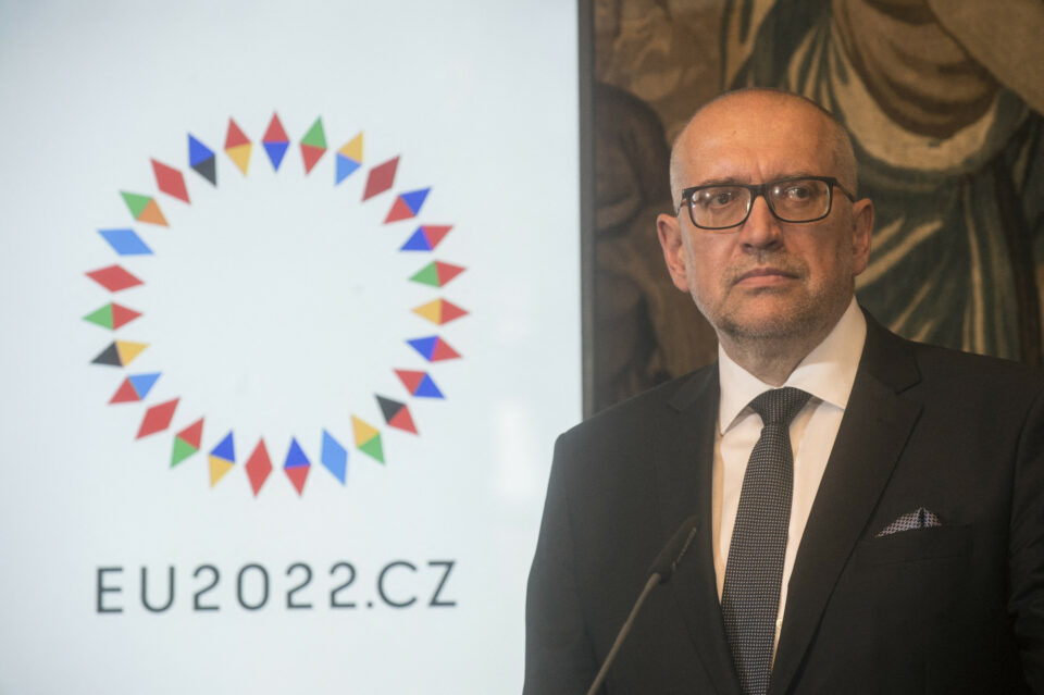 Magyarország a szakadék szélére jutott az uniós tárgyalásokon a cseh EU-miniszter szerint