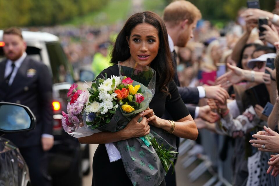 Meghan négyszemközti találkozót kért hivatalos levélben III. Károlytól