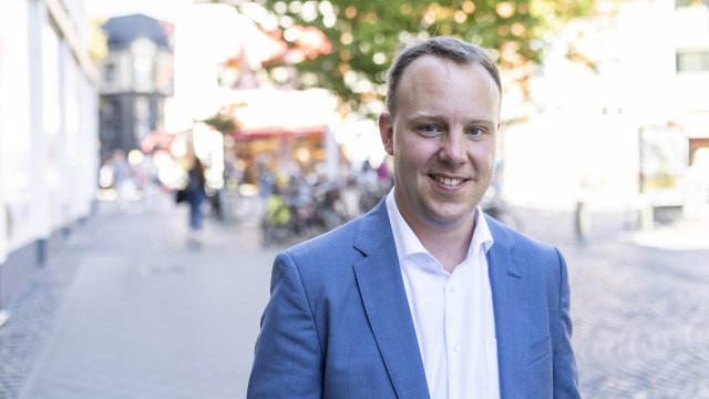 Daniel Freund EP-képviselő: Ami Magyarországon folyik, az nemcsak a magyarokra, hanem az egész EU-ra nézve veszélyes