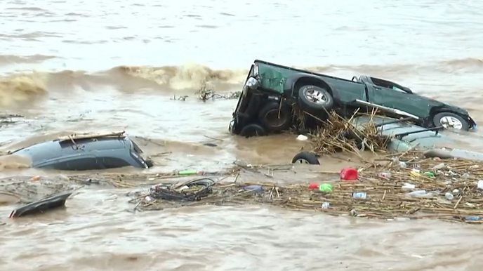Greece: Vehicles dragged into the sea as flash floods hit Crete