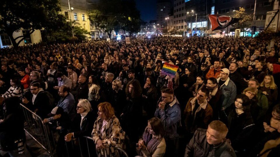 Slovakia LGBT attack: Thousands gather at vigil outside Bratislava bar