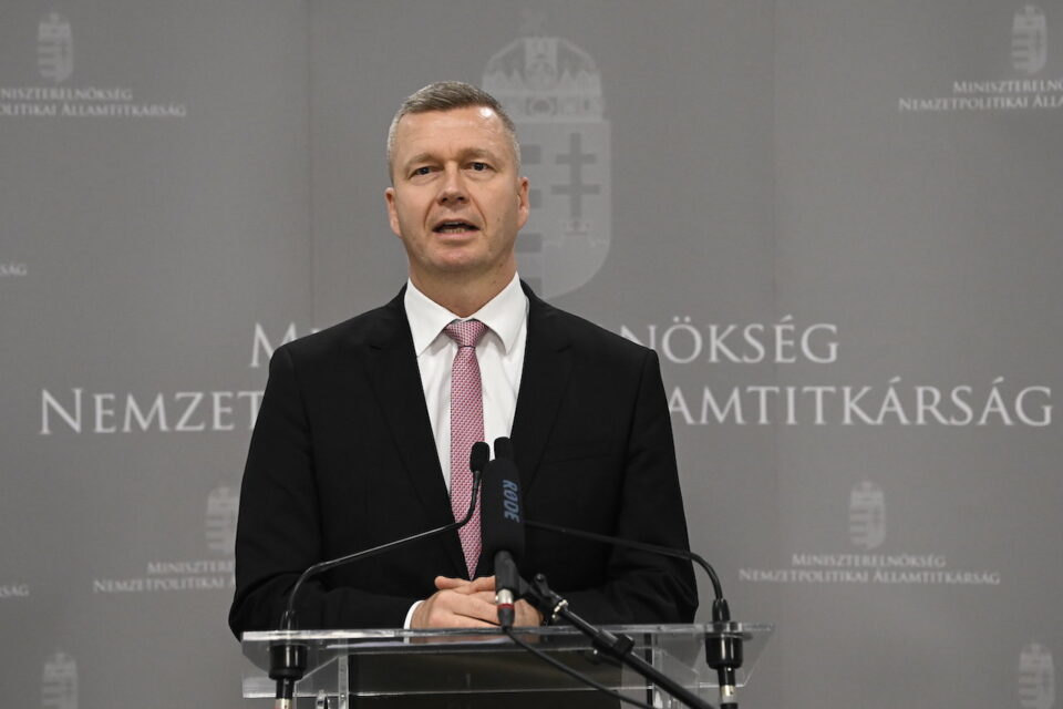 Az orosz külügy példátlannak nevezte Lengyelország döntését