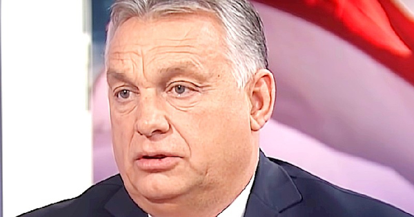 Kiröhögték Orbánt az ukránok, aki nem merte leírni, ki verte le az 56-os forradalmat