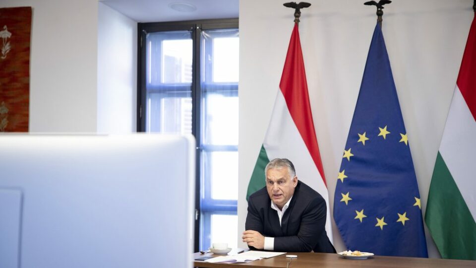 Megkaphatunk minden uniós pénzt, de még jó ideig nyomás alatt tartja majd az Európai Bizottság a kormányt