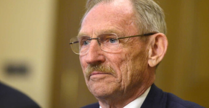 Pintér Sándor döntött: Megszűnik két rendőr vezérőrnagy szolgálati jogviszonya
