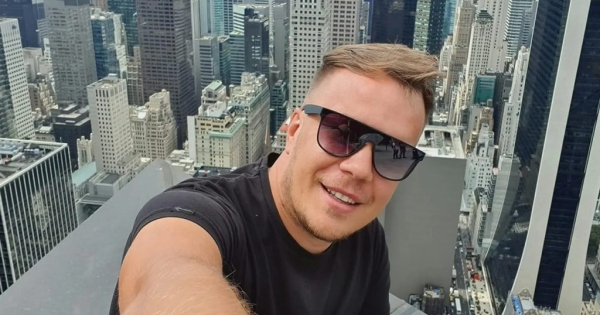 Fekete Dávid a házi őrizetben éli a régi életét