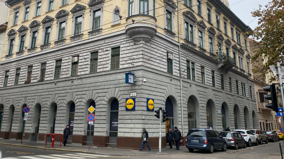 Nyertek a Lövölde téri nyugdíjasok, meghátrált a Lidl
