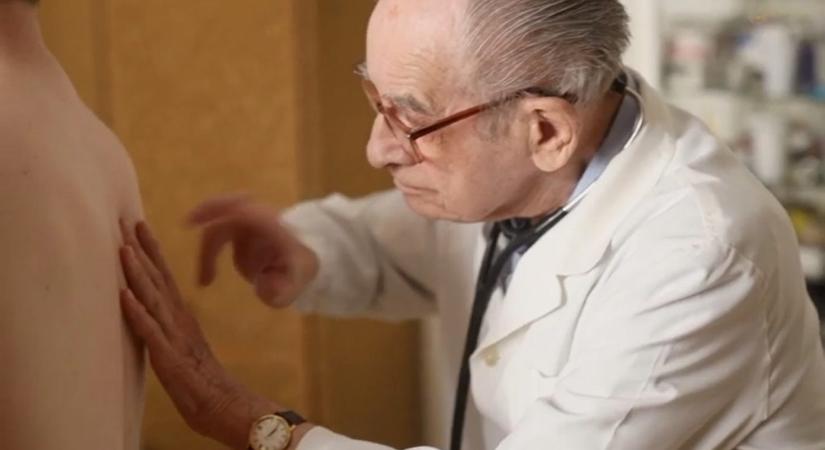 100 éves lesz, de még mindig praktizál az ország legidősebb háziorvosa