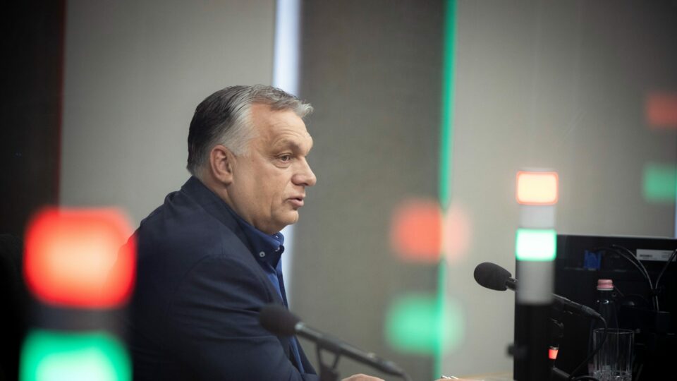 Hallgassa vissza Orbán Viktor rádióinterjúját
