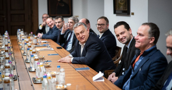 Havasi Bertalan Orbán mondatairól: „Az uniós tagság ügyében tartalmilag semmilyen újdonság nem hangzott el”
