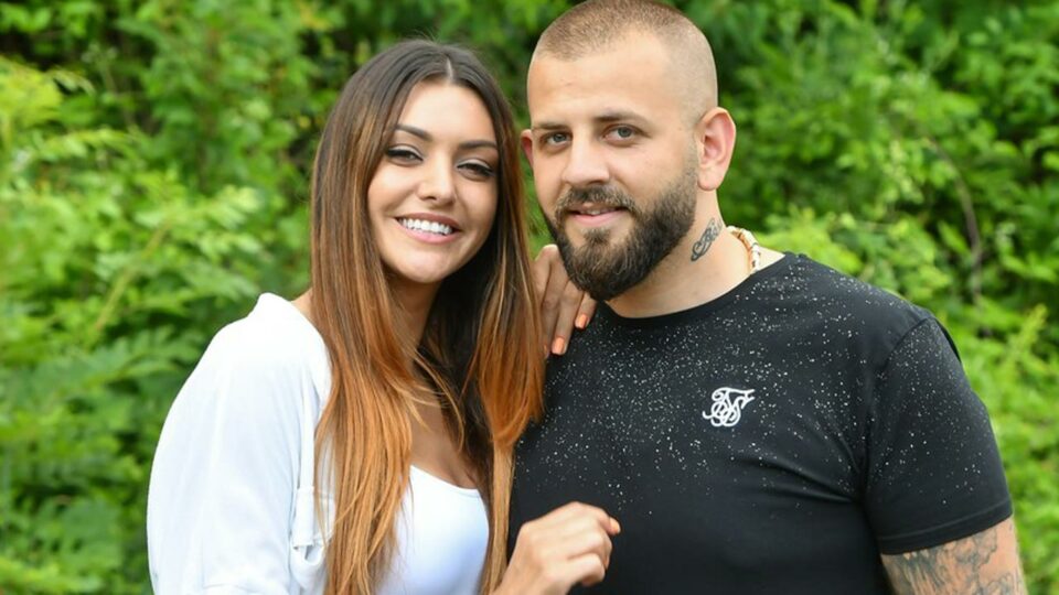Hét órát repültek, majd leszálltak ugyanott