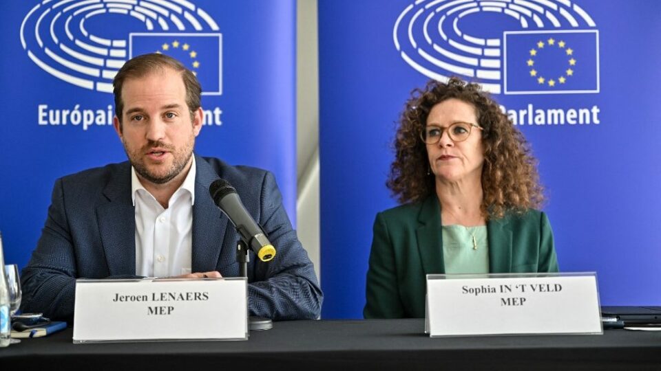 EP-vizsgálóbizottság: ez szégyen Varga Judittól