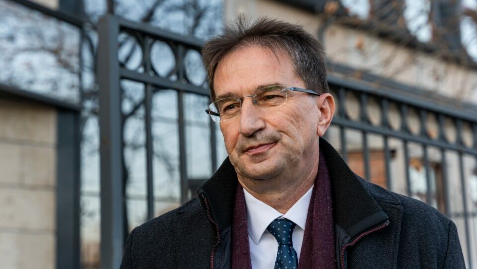 Schadl-Völner-ügy: fideszes képviselők neve is előkerült a végrehajtójelöltek „támogatójaként”