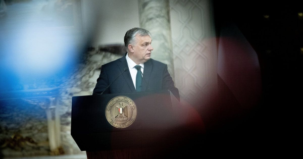 Hadházy: Toszkánában is leszállt az Orbán Viktort szállító honvédségi gépek egyike Egyiptomból hazafelé jövet