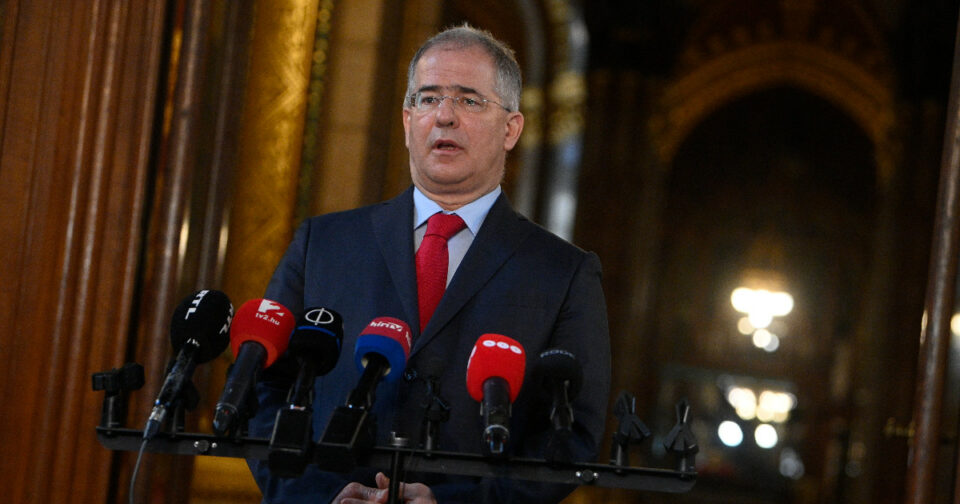 Kósa Lajos: Nyilvánvaló, ha Ukrajna veszít, akkor is marad belőle valami, mert meghaladja az oroszok integrációs képességét