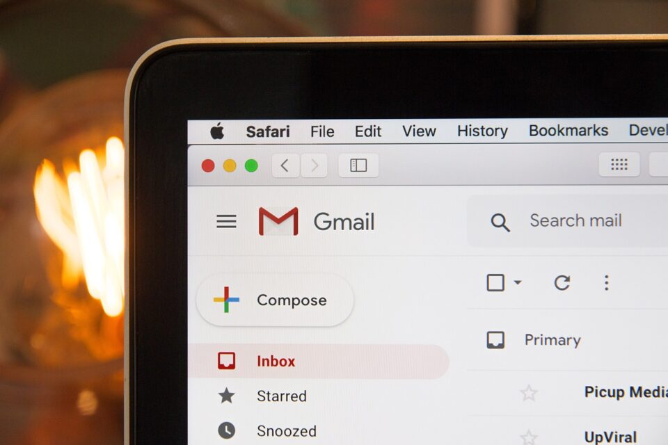 Nagy változásra készül a Gmail, Önt is érintheti!