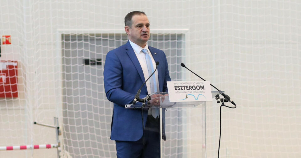 Volt esztergomi képviselőtársától béreltet lakást Völner Pál utódja