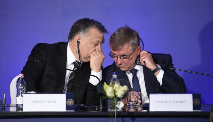 Korszakhatárt jelez, hogy Orbán nekiment Matolcsynak a parlamentben