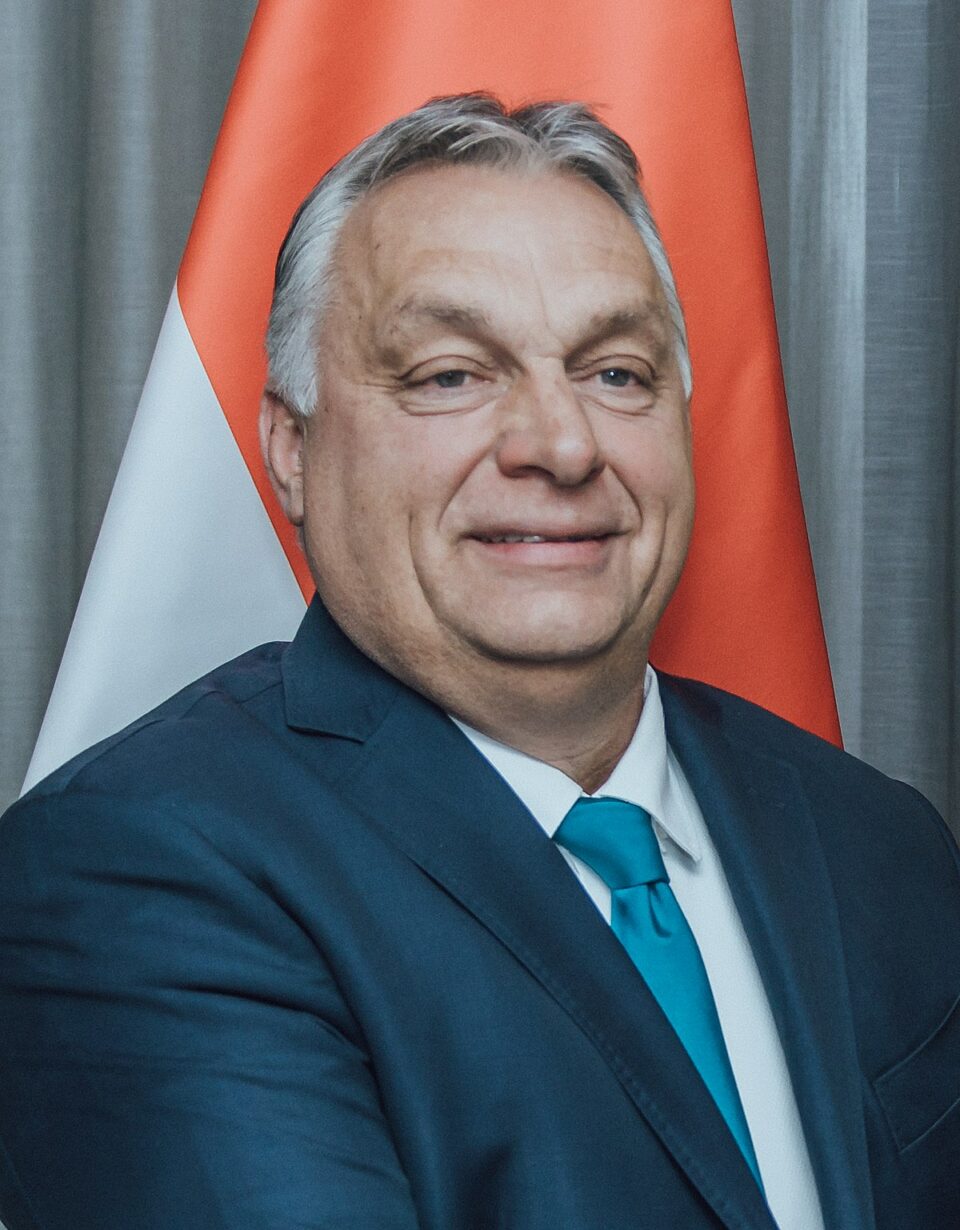 Orbán Viktor győzelme miatt forrong az osztrák lap