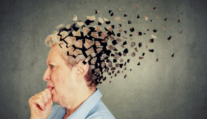 Növeli az Alzheimer-kór kockázatát, mégis milliók fogyasztják