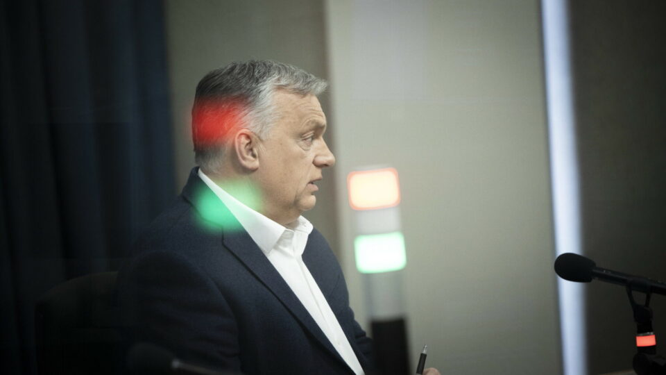 Orbán Viktor annyira felháborodott, hogy nem is akart mondani többet. Aztán mégis mondott