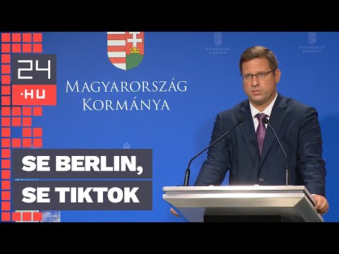 Sem Berlin, sem TikTok-hírnév nem vár Gulyás Gergelyre – videón a Kormányinfó | 24.hu