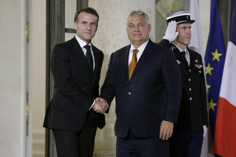 Macron Párizsba hívta Orbán Viktort tárgyalni