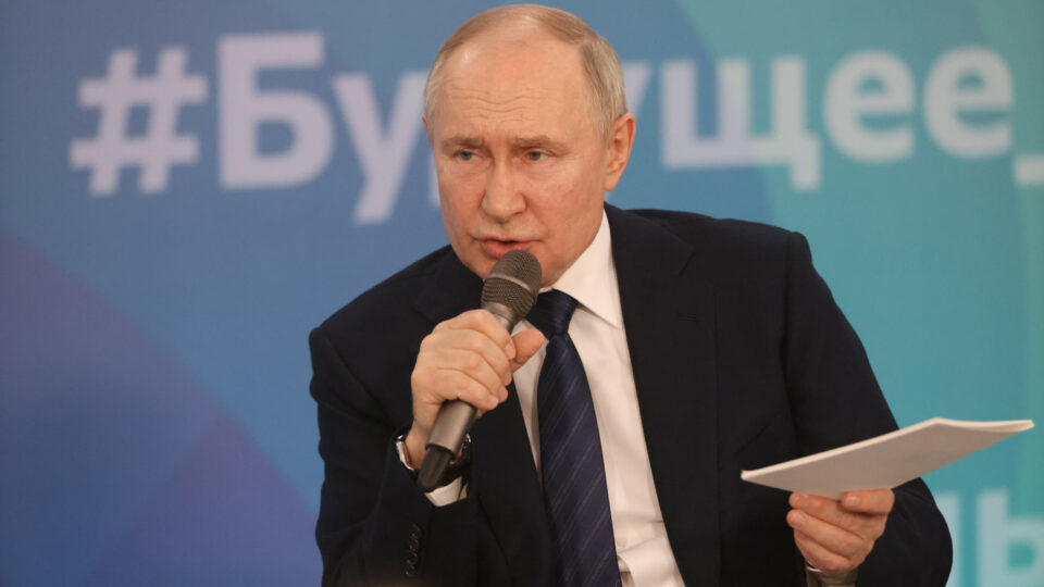 Vlagyimir Putyin kemény feltételeket adott, közölte Oroszország tűzszüneti feltételeit