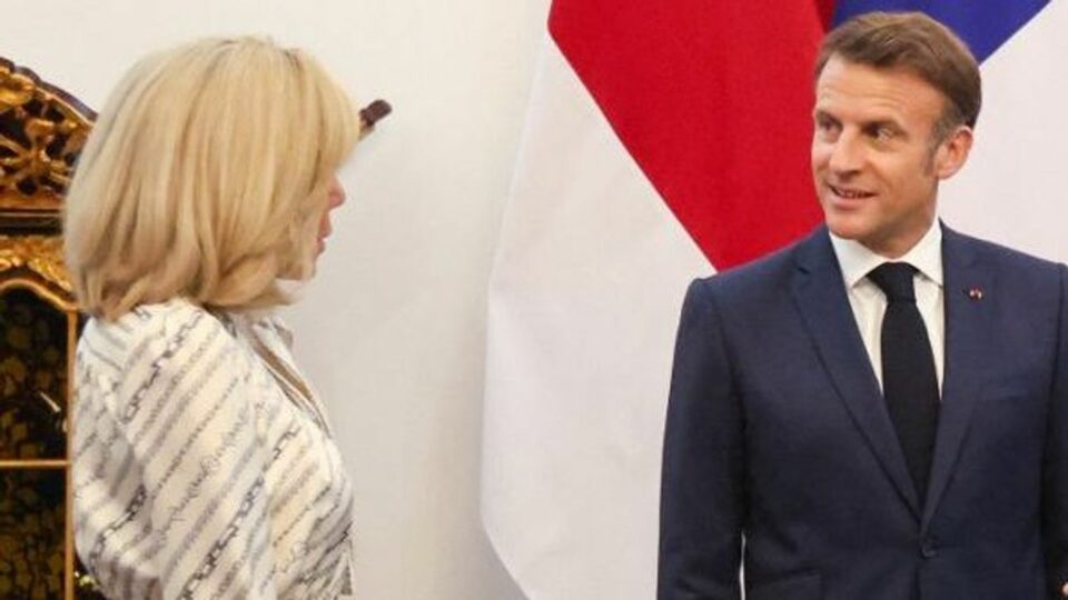 Ezt mondhatta Macron felesége, mielőtt pofon csapta az elnököt